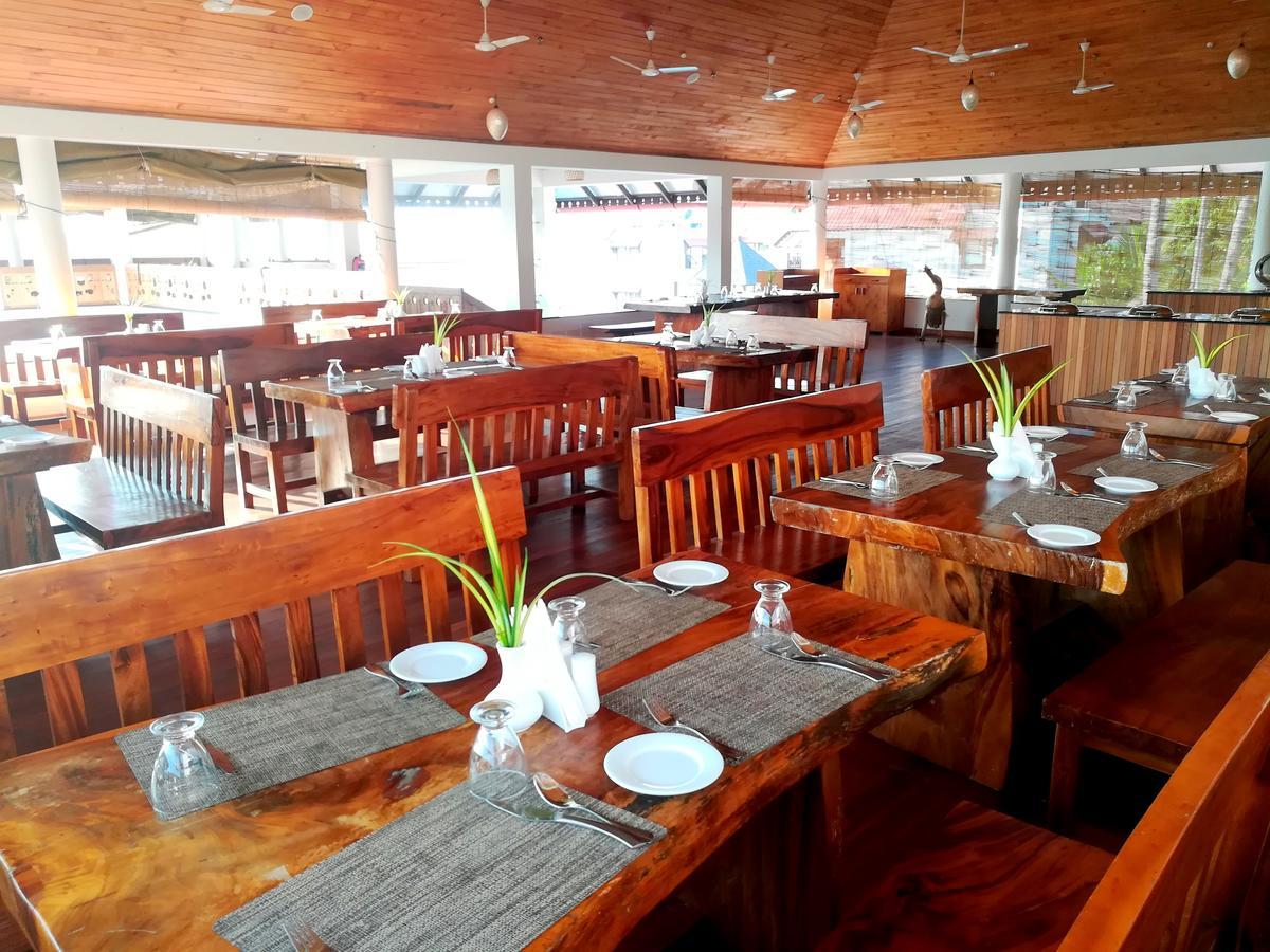 Paloma Backwater Resorts Alappuzha Екстериор снимка